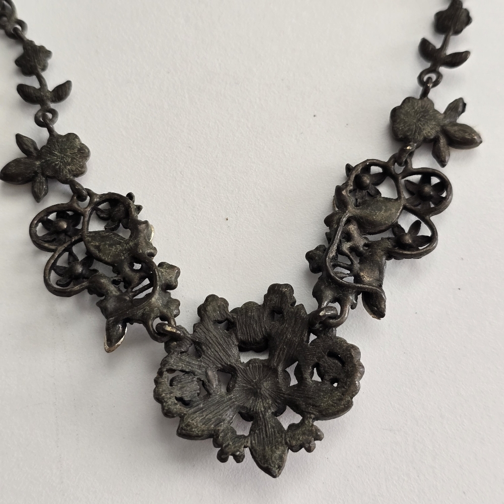 Vintage Romantic Goth Floral Statement Necklace | Dark Romance Victorian Bib Cho - Picture 9 of 11